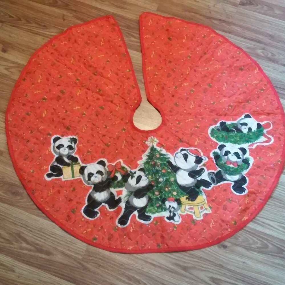 Christmas Tree Skirt 34" Across Panda Bears Abd Tree Red Green Black White Yello
